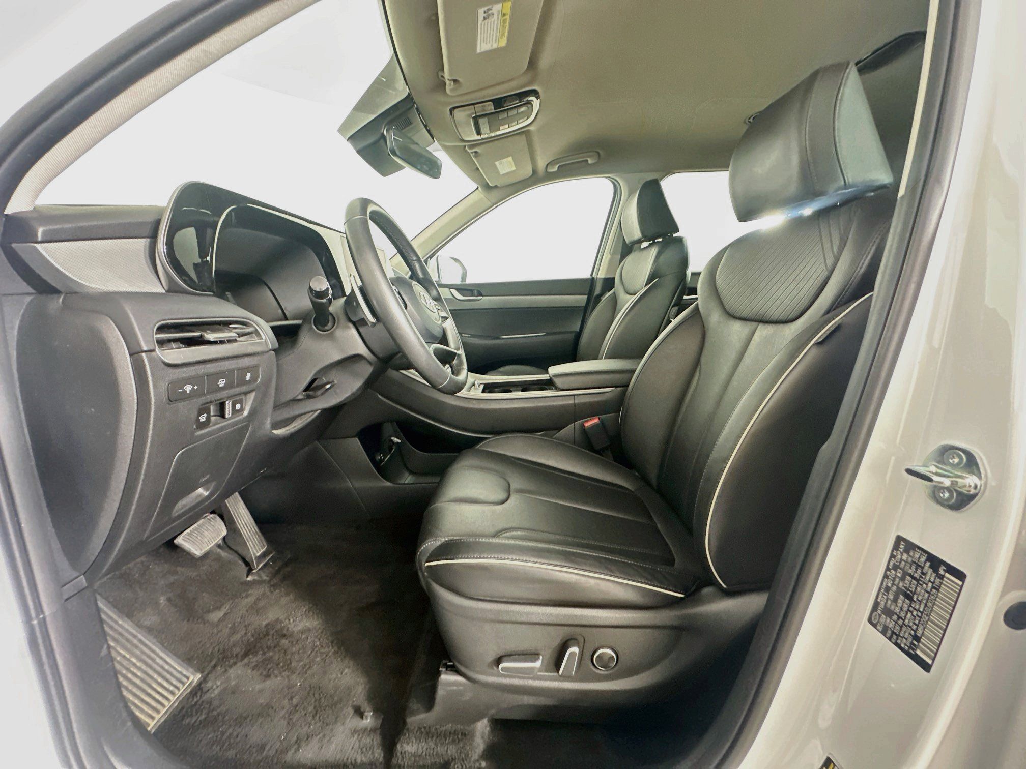 Used 2025 Hyundai Palisade SEL AWD/4WD image 13