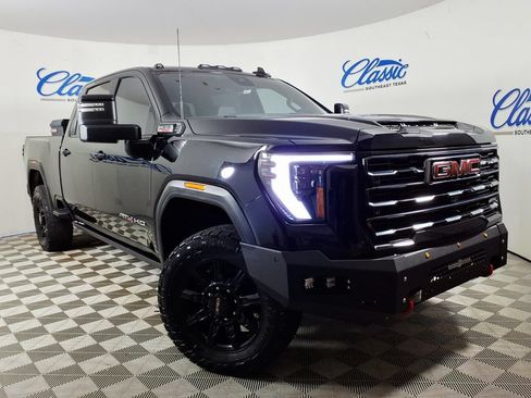 Used 2024 GMC Sierra 2500 AT4 w/ AT4 Premium Plus Package AWD/4WD image 1