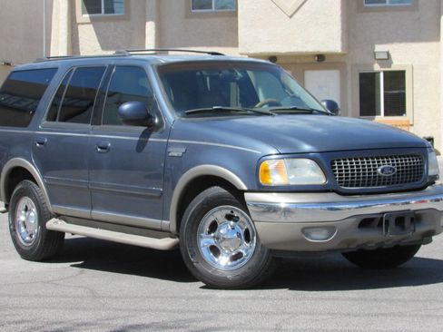 Used 2000 Ford Expedition Eddie Bauer image 1