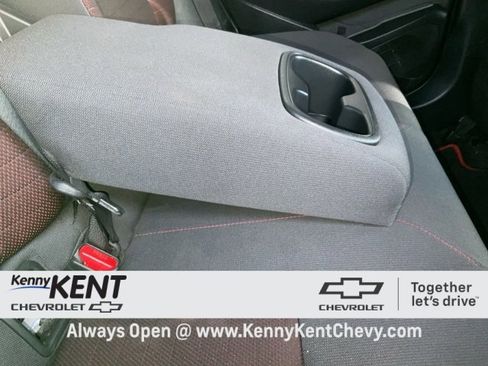 Used 2023 Toyota Corolla SE image 10