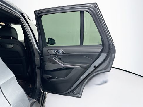 Used 2024 BMW X5 sDrive40i RWD image 32