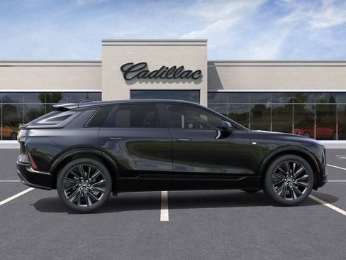 New 2026 Cadillac Lyriq Signature Sport image 5