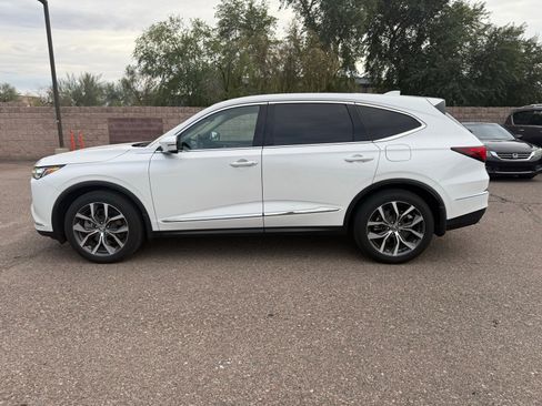 Used 2023 Acura MDX FWD w/ Technology Package image 8