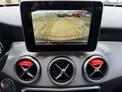 Used 2016 Mercedes-Benz CLA 250 image 32