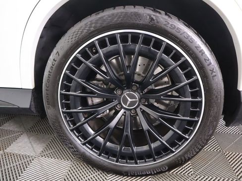 Used 2024 Mercedes-Benz GLC 43 AMG GLC 43 AMG image 32