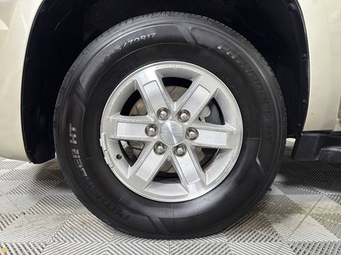 Used 2014 GMC Yukon XL SLT RWD image 19