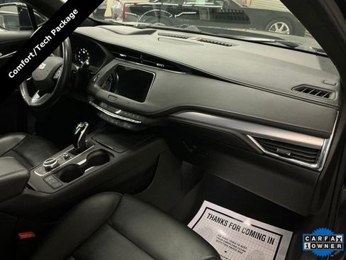 Used 2021 Cadillac XT4 Premium Luxury image 11
