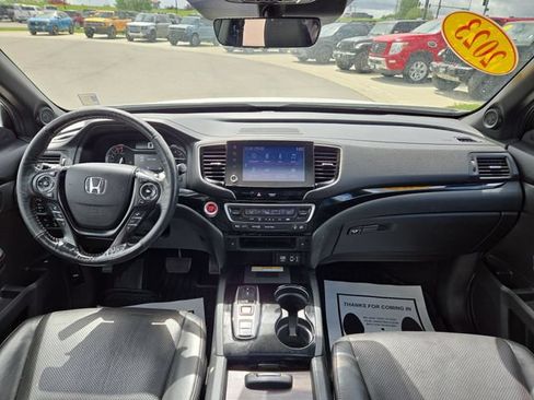 Used 2023 Honda Ridgeline Black Edition image 4