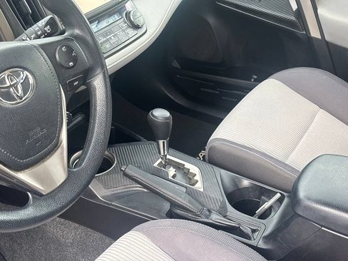 Used 2014 Toyota RAV4 XLE AWD/4WD image 20