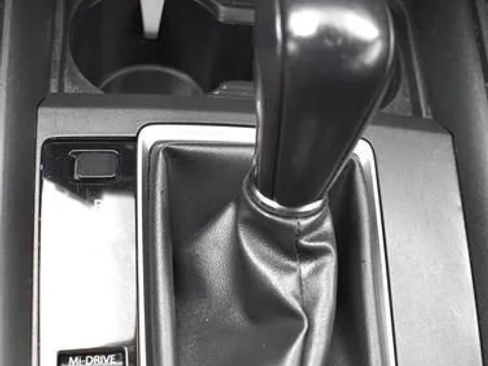 Used 2025 MAZDA CX-50 AWD 2.5 S w/ Preferred Package image 35