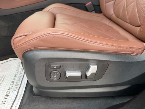 Used 2023 BMW X5 xDrive40i w/ Premium Package AWD/4WD image 19