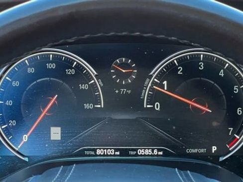 Used 2018 BMW 740i image 39