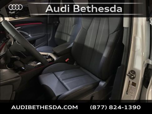 New 2025 Audi Q5 Premium Plus image 22