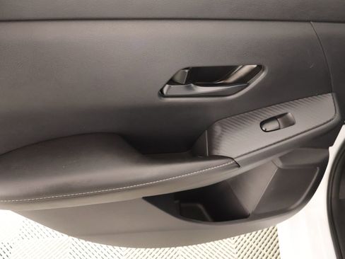 Used 2025 Nissan Sentra S image 15