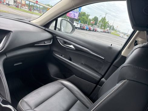 Used 2023 Buick Envision Essence FWD image 16