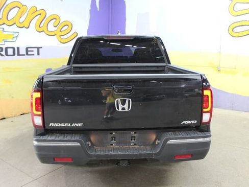 Used 2017 Honda Ridgeline RTL-T image 7