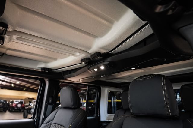 Used 2026 Jeep Wrangler Unlimited Sport AWD/4WD image 18
