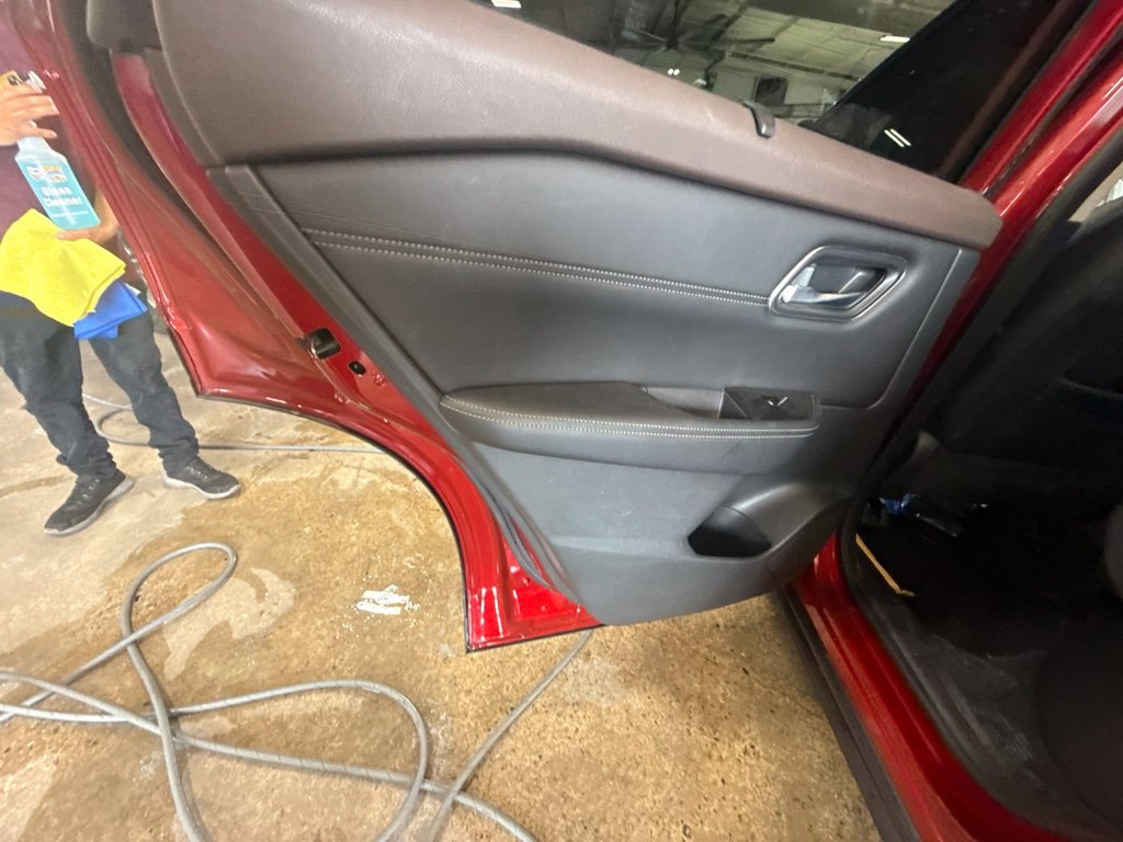 Used 2021 Nissan Rogue SV w/ Premium Package FWD image 17