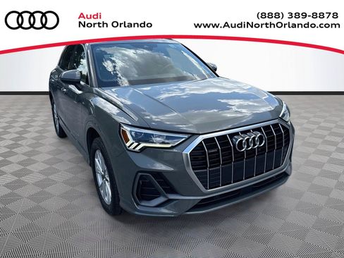 Used 2023 Audi Q3 2.0T Premium w/ Convenience Package AWD/4WD image 1