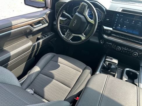 Used 2023 Chevrolet Silverado 1500 RST AWD/4WD image 19