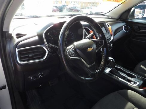 Used 2019 Chevrolet Equinox LT image 6