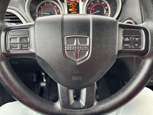 Used 2016 Dodge Journey SE w/ Flexible Seating Group image 33