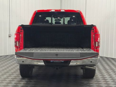 Used 2018 Ford F150 Lariat w/ Equipment Group 502A Luxury AWD/4WD image 32