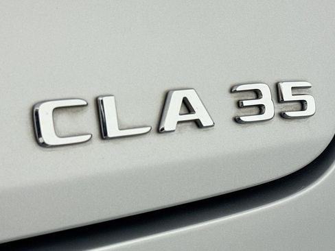 Certified 2021 Mercedes-Benz CLA 35 AMG 4MATIC image 10