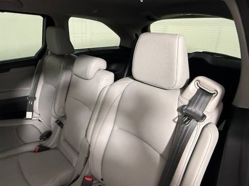 Used 2024 Honda Odyssey Touring image 40
