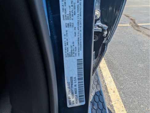 Used 2023 RAM 1500 Big Horn AWD/4WD image 35