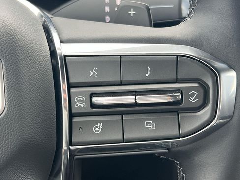 New 2026 GMC Acadia Elevation FWD image 14