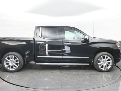 New 2026 Chevrolet Silverado 1500 High Country image 10