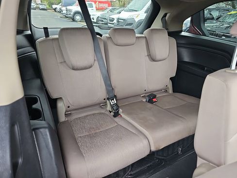 Used 2020 Honda Odyssey EX image 12