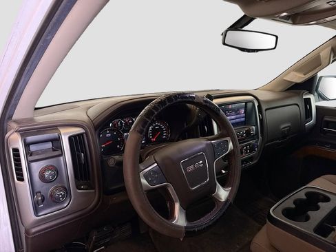 Used 2015 GMC Sierra 1500 SLE w/ SLE Value Package AWD/4WD image 11