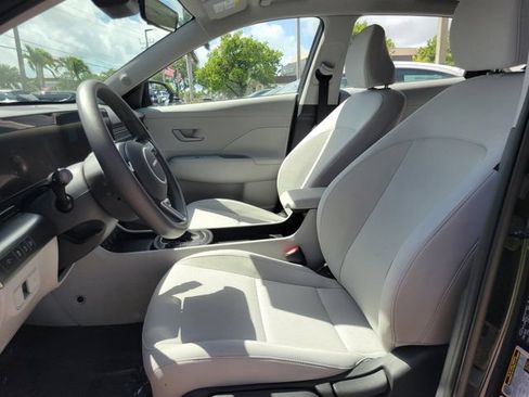 Certified 2026 Hyundai Kona SE FWD image 11