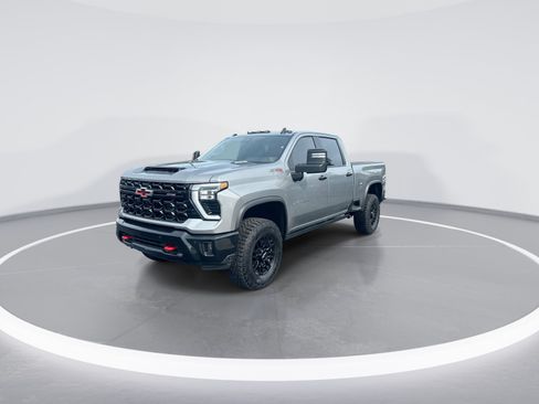 Used 2026 Chevrolet Silverado 2500 ZR2 AWD/4WD image 5