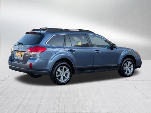 Used 2014 Subaru Outback 2.5i Limited w/ Moonroof Package image 7