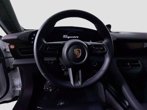 Used 2023 Porsche Taycan RWD image 11