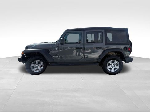 Used 2021 Jeep Wrangler Unlimited Sport S image 4