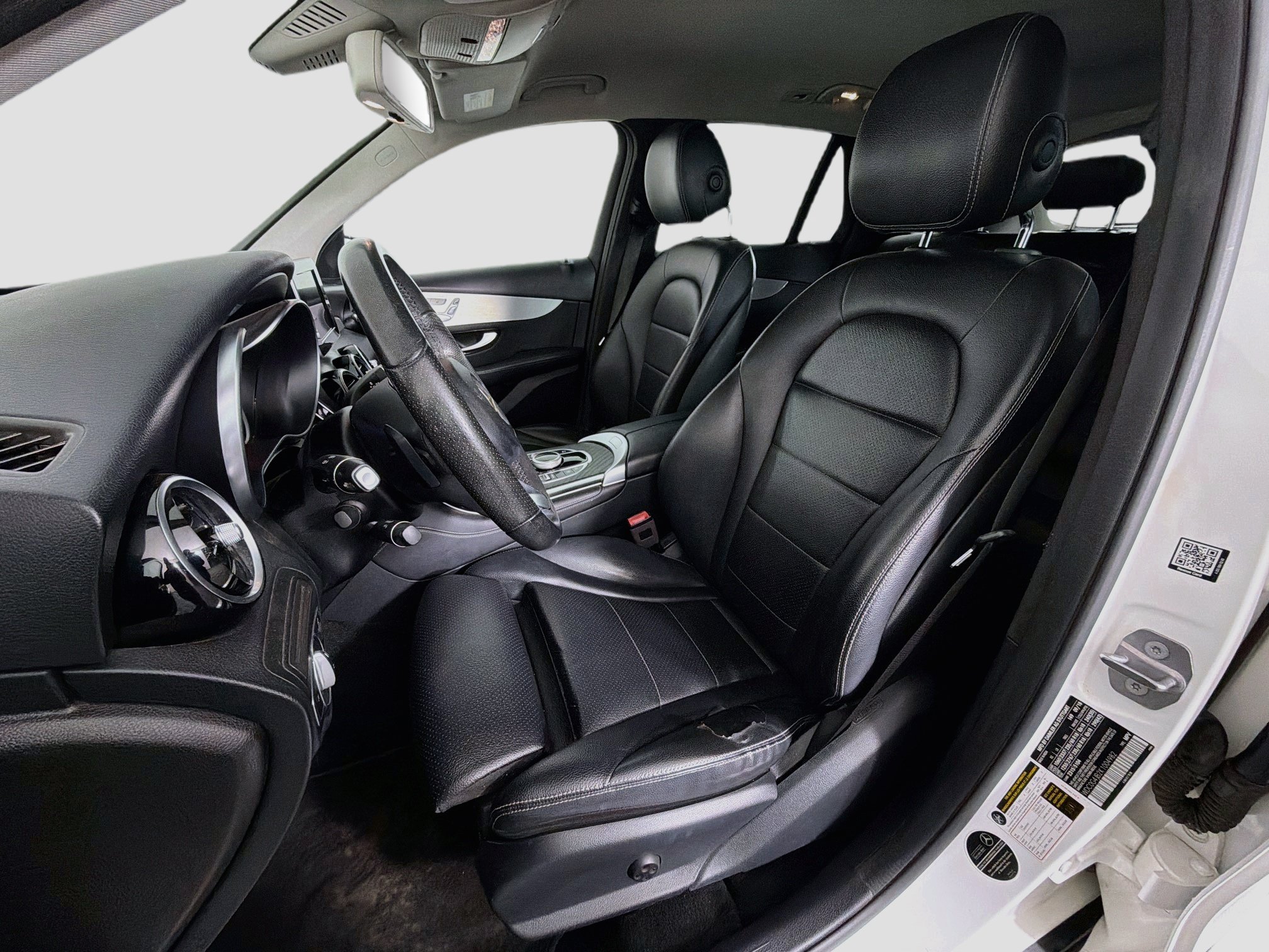 Used 2019 Mercedes-Benz GLC 300 image 13