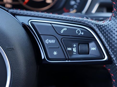 Used 2018 Audi A4 2.0T Premium Plus w/ Premium Plus Package image 17