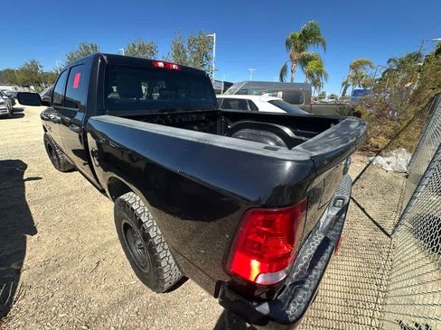 Used 2016 RAM 1500 Express RWD image 4