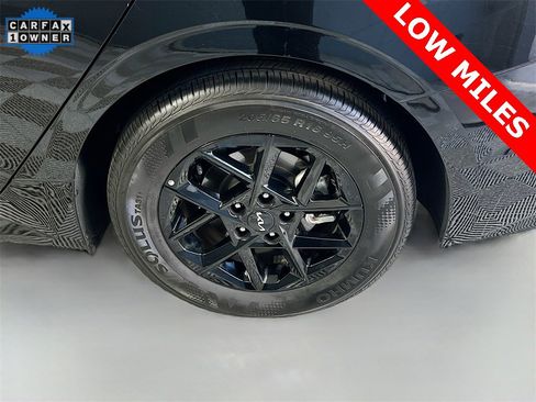 Used 2025 Kia K5 LXS image 29