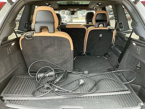 Used 2024 Volvo XC90 T8 Ultimate w/ Protection Package Premier image 18