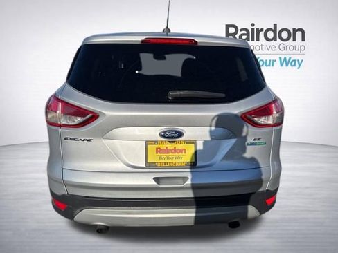 Used 2015 Ford Escape SE image 8