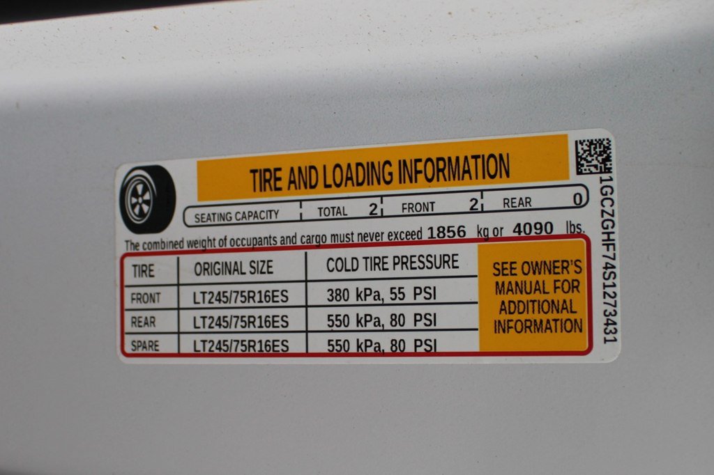 Used 2025 Chevrolet Express 3500 Extended w/ Driver Convenience Package RWD image 29