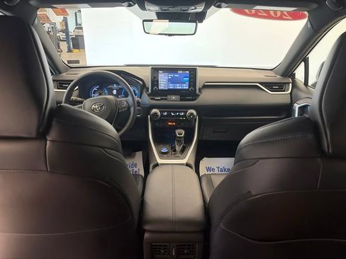 Used 2020 Toyota RAV4 XSE w/ All Weather Liner Package AWD/4WD image 18