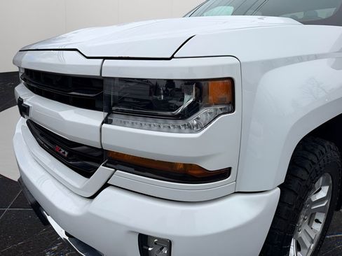 Used 2017 Chevrolet Silverado 1500 LT w/ All Star Edition image 10