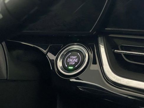 Certified 2025 Chevrolet Trax RS w/ Driver Confidence Package image 21