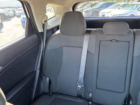 Used 2025 Kia Sportage LX AWD/4WD image 38